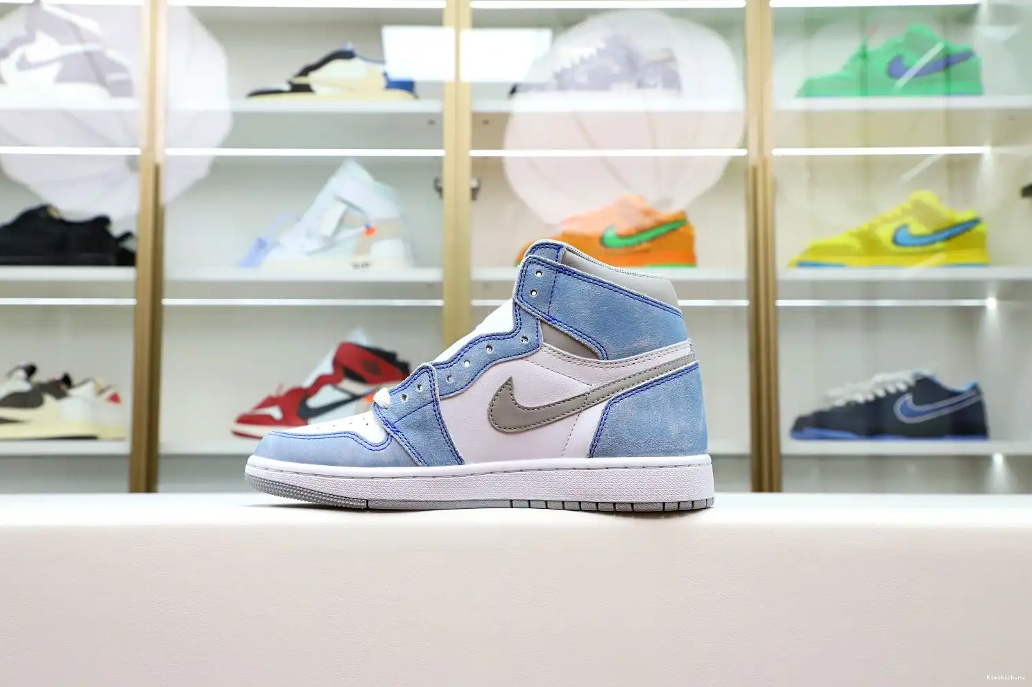 RETRO 'HYPER ROYAL' HIGH JORDAN OG Kimikick AIR 1 0405